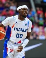 开云体育app-弗朗西斯科谈刷分：我为此道歉 不应该直接握手的 净胜分很重要