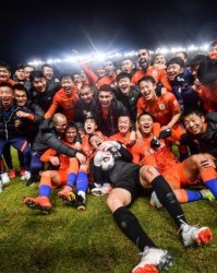 开云电子-中国足球2021：中超陷入困局 亚冠惨败国足流浪