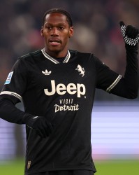 开云登录入口地址-斯基拉：一家法甲俱乐部有意戴维，两家英超俱乐部已询问球员情况