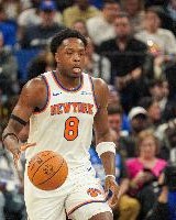 扛起进攻！阿努诺比半场10中7拿19分5助 得分创个人赛季半场新高