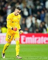 开云登录入口地址-佩杜拉：先租后买，科莫希望周三前敲定引进巴萨门将佩尼亚的交易