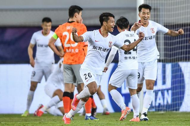 1640785834032084878.jpg 1376403560971108362.jpg